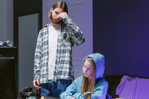 Est-il possible de réussir dans l'industrie musicale en achetant des écoutes sur Spotify ?